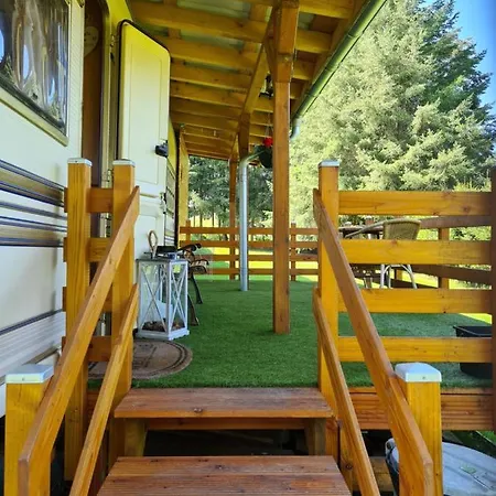 - Caravan Campsite *