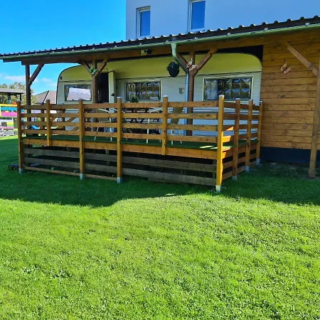 - Caravan Campingplads *